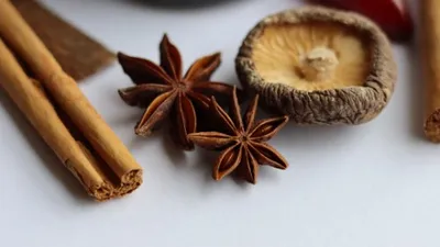 Cinnamon stars without eggs